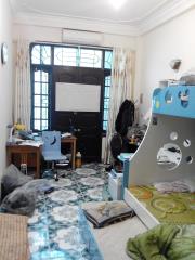 Nhà Cầu giấy ngõ 5 Hoàng Quốc Việt 5,5 tầng 27m2 giá 2,5 tỷ