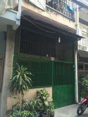 Cần bán nhà gấp