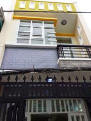 Cần bán gấp nhà 1.5 tấm Lê Văn Quới , giá 1.6 tỷ.