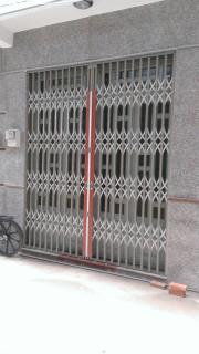 Nhà bán DT 3.5 X 7 ( 1 trệt 3 lầu) Gía: 870 triệu (Sổ hồng)