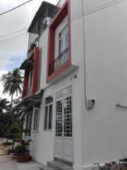 bán nhà 1 trệt 2 lầu, đường tx31, cách UBND thạnh xuân 1km