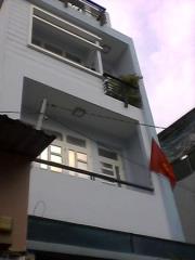 Nhà mới 3 tấm 1 sẹc Lê văn Quới, DT 3x10m, giá 950 triệu