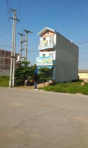 Bán nhà 3 tầng hướng chính Tây