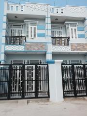 Nhà gần mặt tiền Trần Văn Mười 4x16m (3PN, 2WC, SHR)