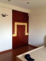 Bán gấp căn hộ CC Vinaconex 7, tổ 34 Cầu Diễn