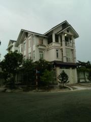 Biệt thự view sông 2 mặt tiền khu Tân Quy Đông