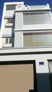 Bán nhá 1 trệt 2 lầu,hướng Đ-N giáp biển tp Vũng Tàu